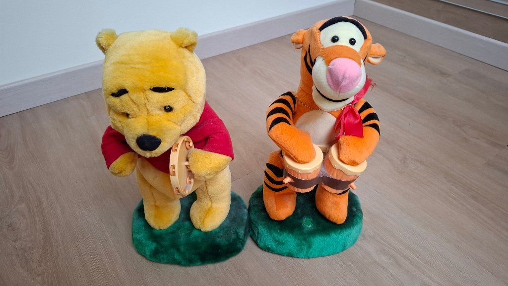 Disney Muzikale Pluche Figuren – Winnie de Poeh & Teigetje, Ophalen of Verzenden, Winnie de Poeh of vrienden, Zo goed als nieuw