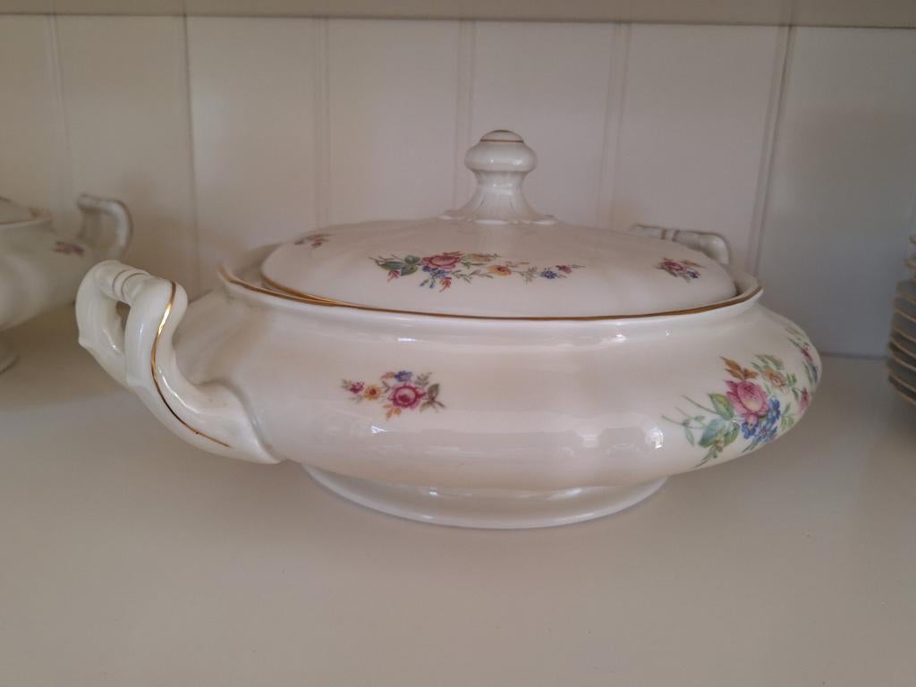 Krautheim Porseleinen Servies met Bloemmotief, Antiek en Kunst, Antiek | Servies los, Ophalen