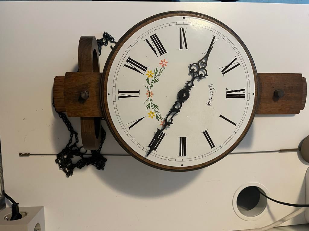 Antieke Wuba Wandklok, Ophalen of Verzenden
