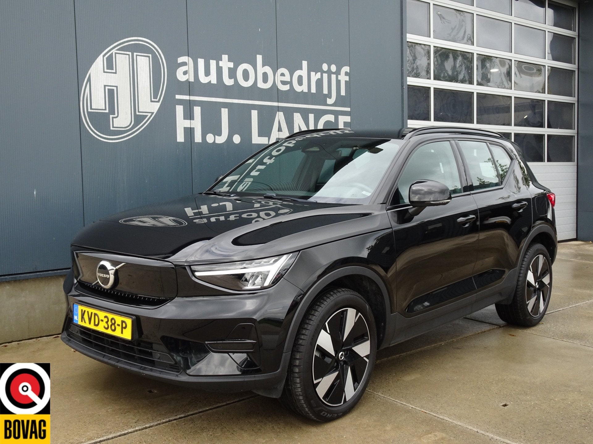Volvo XC40 Recharge Core soh 92% (bj 2023, automaat), Auto's, Stof, Gebruikt, Zwart, Zwart