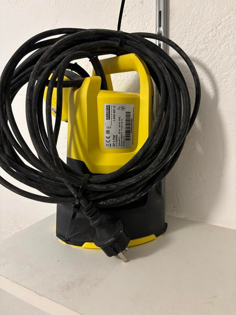 Dompelpomp Karcher SP 2 Flat, Ophalen, Zo goed als nieuw, Elektrisch, Dompelpomp