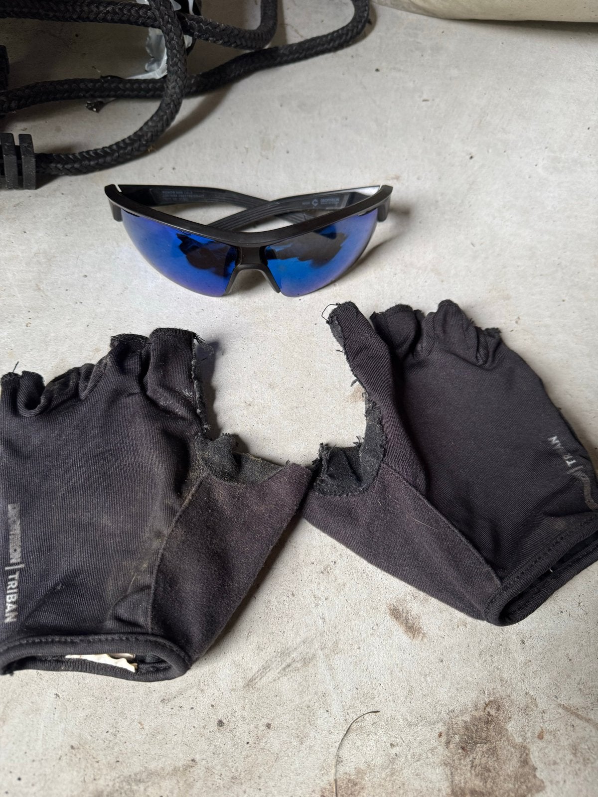 Fietsbril en fietshandschoenen, Gebruikt, Heren, Overige maten, Ophalen of Verzenden