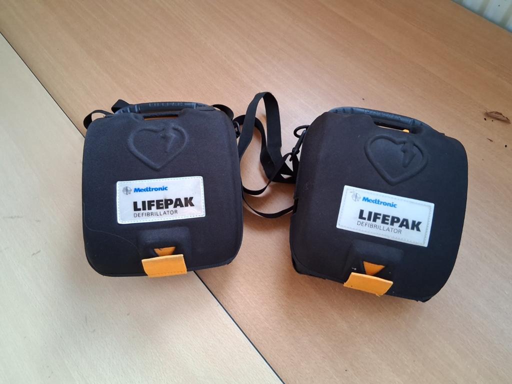 Per stuk te koop.Medtronic LIFEPAK CR Plus AED Defibrillator, Ophalen, Meerdere media