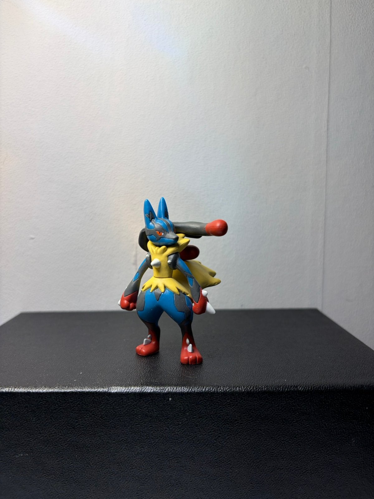 Mega Lucario figure, Verzamelen, Poppetjes en Figuurtjes, Ophalen of Verzenden, Zo goed als nieuw