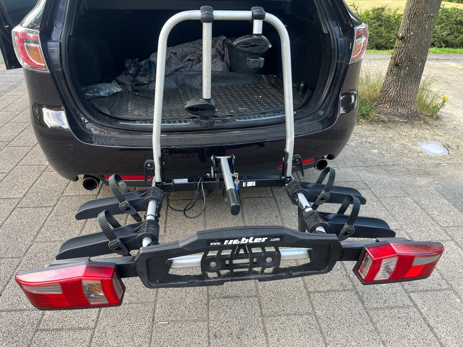 uebler f22, Auto diversen, Fietsendragers, Ophalen, Gebruikt, Elektrische fiets, 2 fietsen