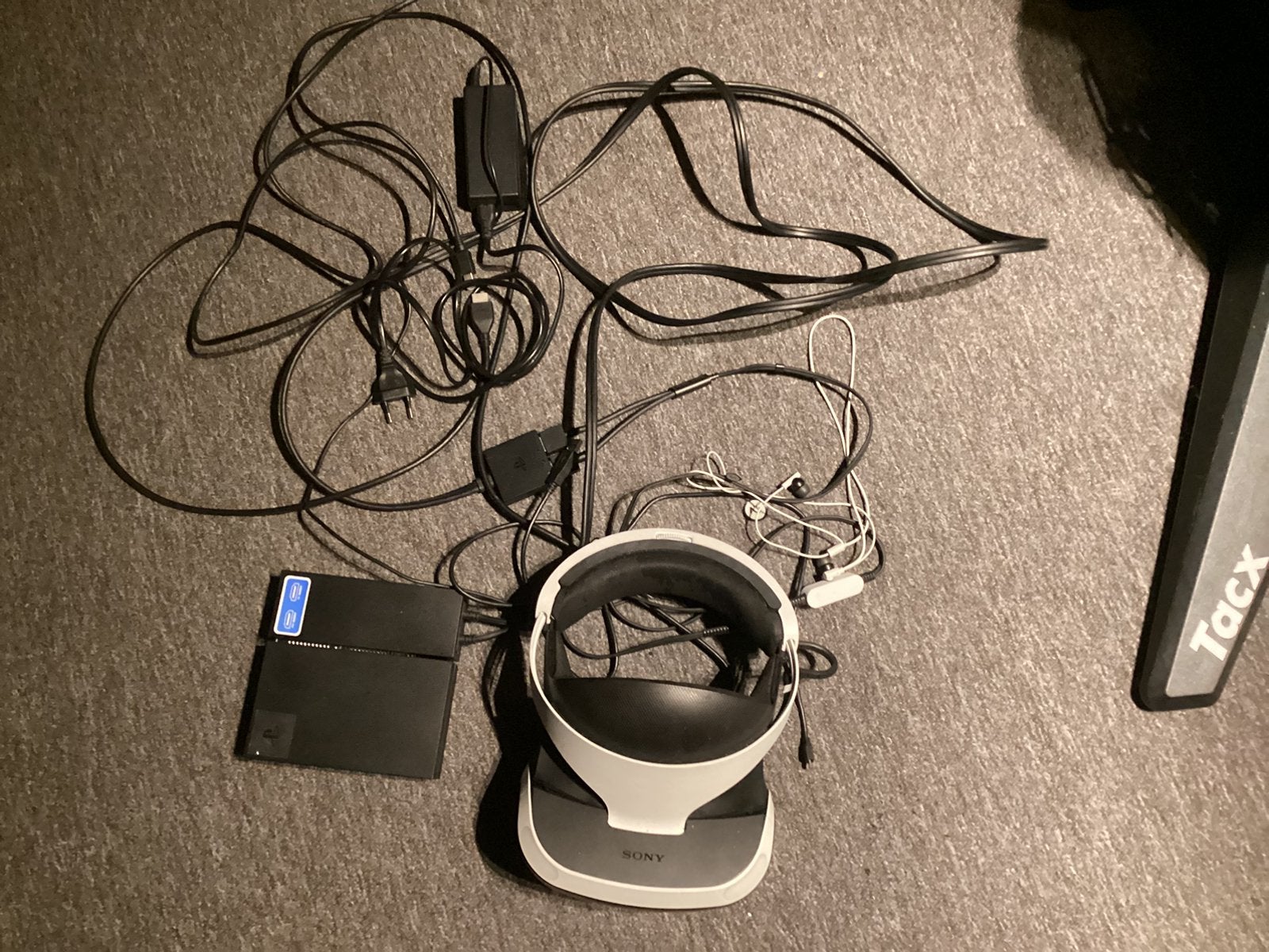 Vr bril ps 4., 1 speler, Ophalen, Zo goed als nieuw