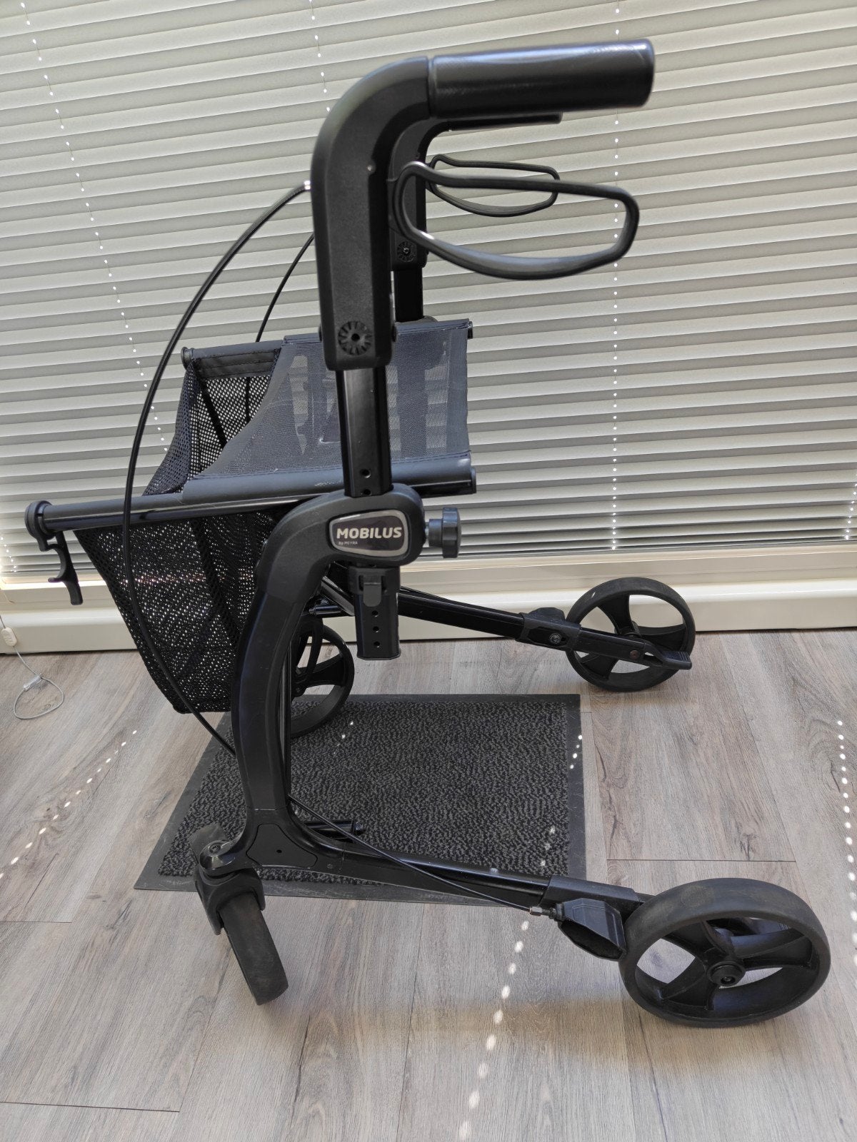 Rollator Mobilus opvouwbaar, Ophalen, Lichtgewicht