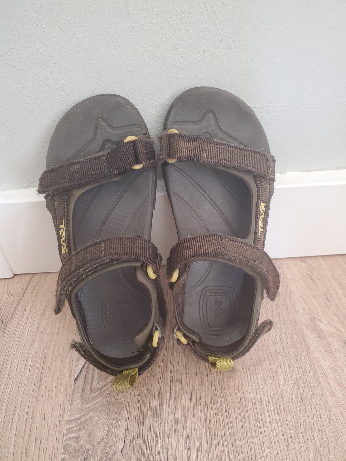 Zo goed als nieuw - Teva sandalen maat 30 31, Kinderen en Baby's, Jongen of Meisje, Overige typen, Zo goed als nieuw, Teva