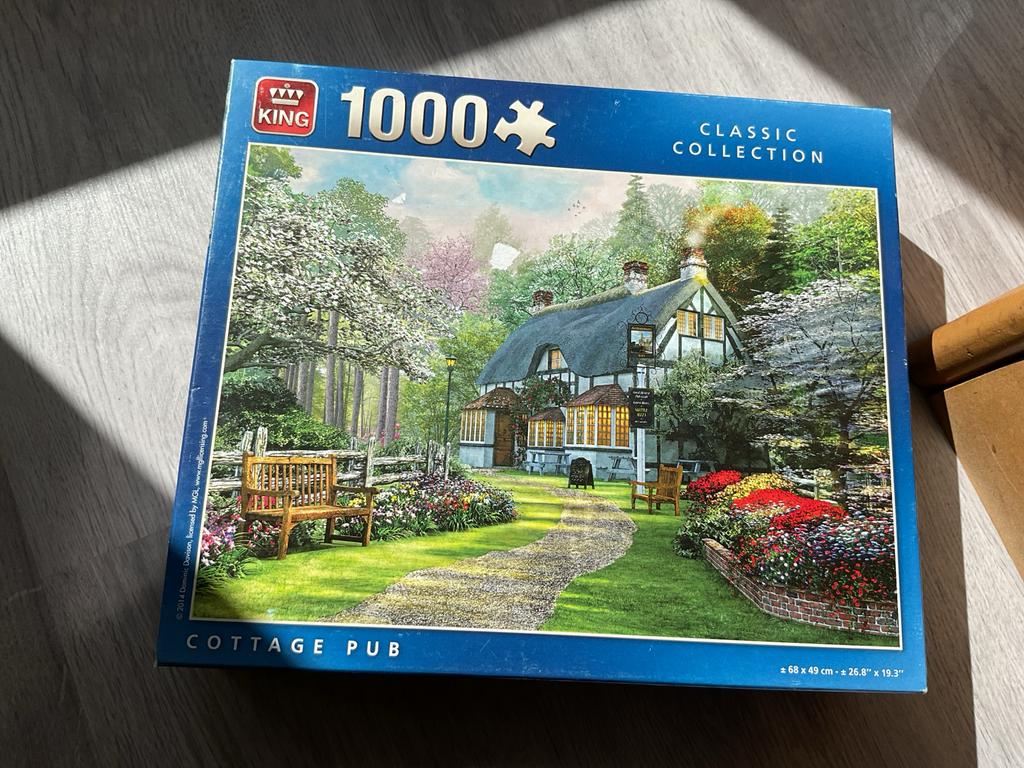 King Puzzel 1000 Stukjes - Cottage Pub, Ophalen of Verzenden, Zo goed als nieuw