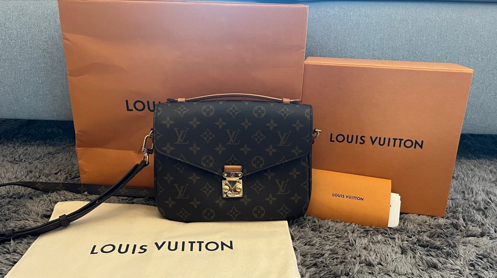 Louis Vuitton Pochette Metis Monogram schoudertas, Ophalen of Verzenden, Zo goed als nieuw, Bruin, Schoudertasje