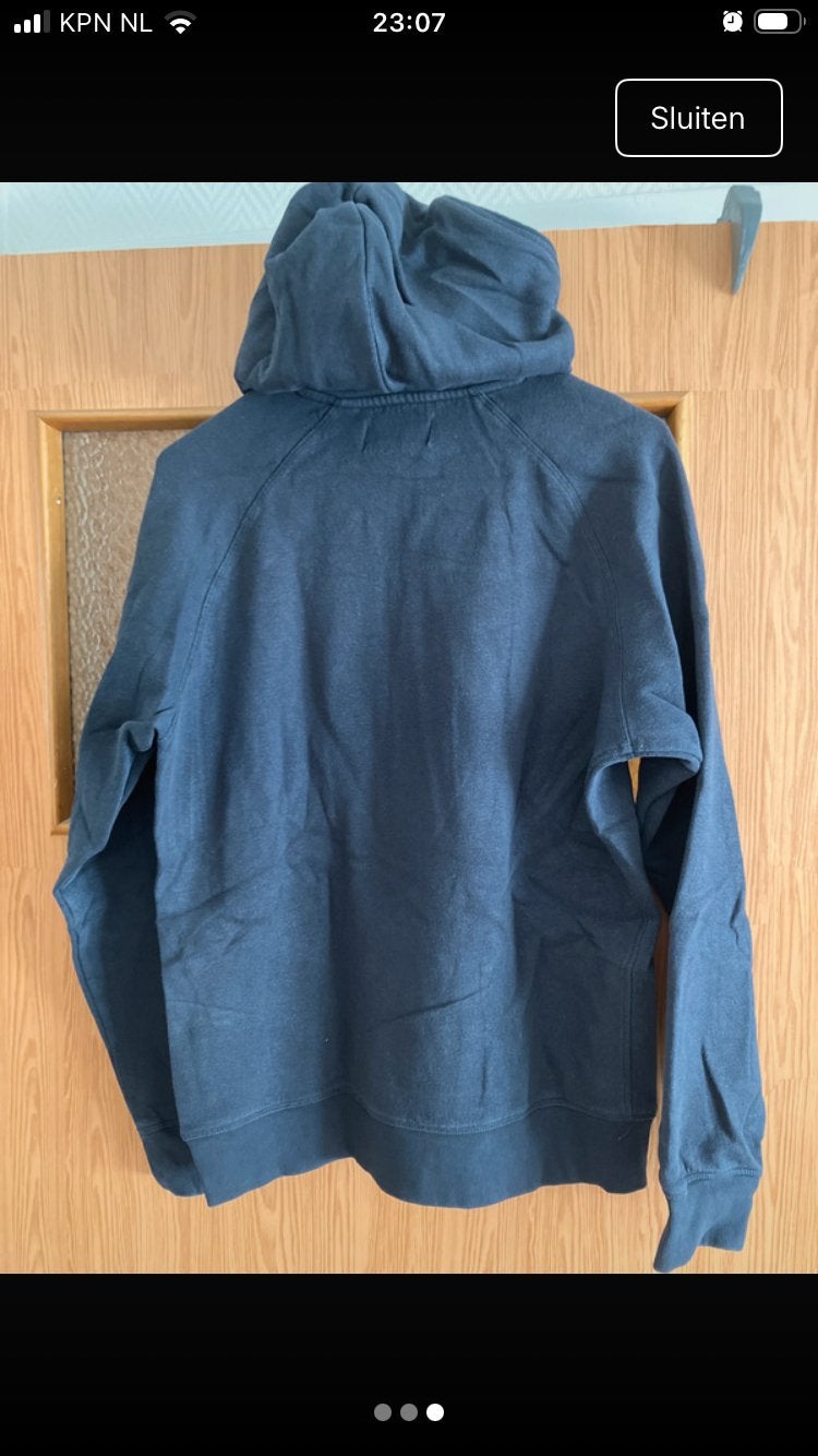 Donkerblauwe hoodie met opdruk - Maat S, Ophalen of Verzenden, Gedragen, Maat 46 (S) of kleiner, Blauw