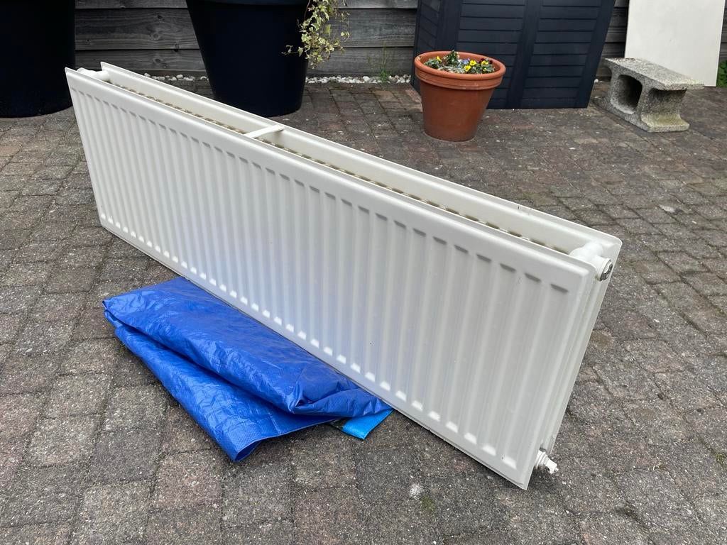 Witte paneelradiator 120x40 cm, nette staat, Ophalen, 30 tot 80 cm, Gebruikt, Radiator