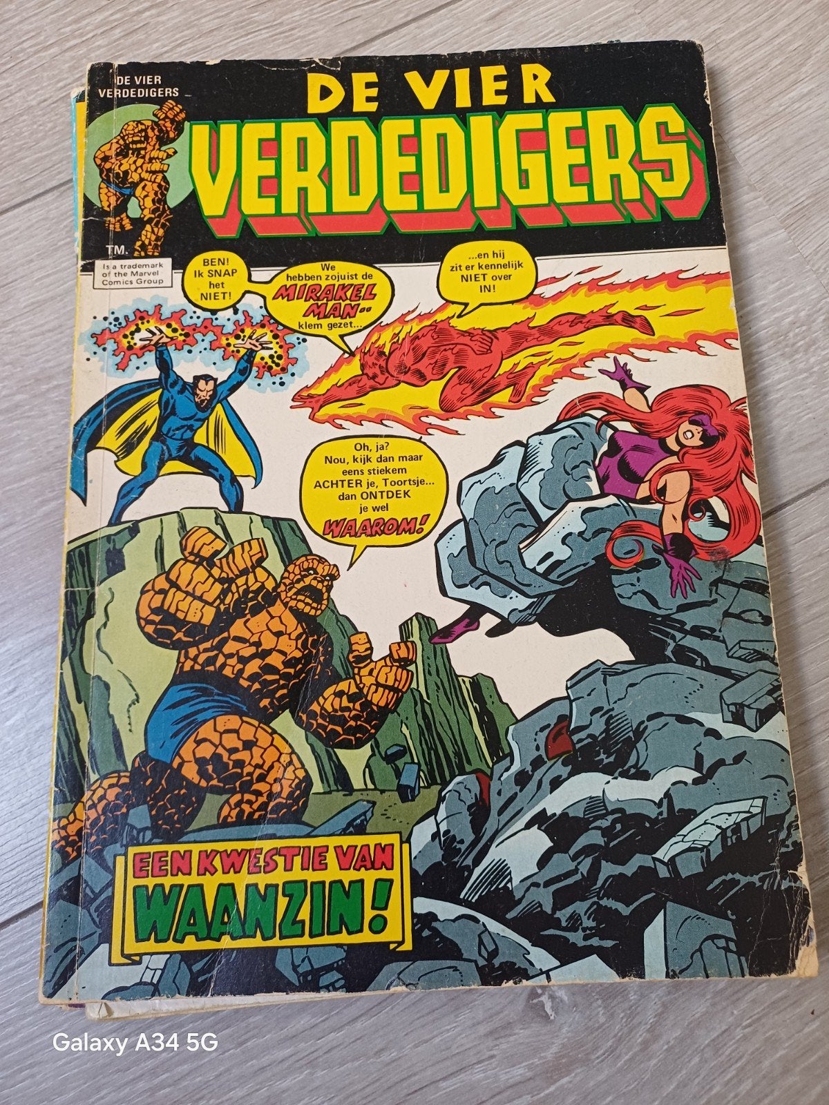 De Vier Verdedigers - Een Kwestie van Waanzin! (Vintage), Eén stripboek, Ophalen of Verzenden, Gelezen, Stan Lee