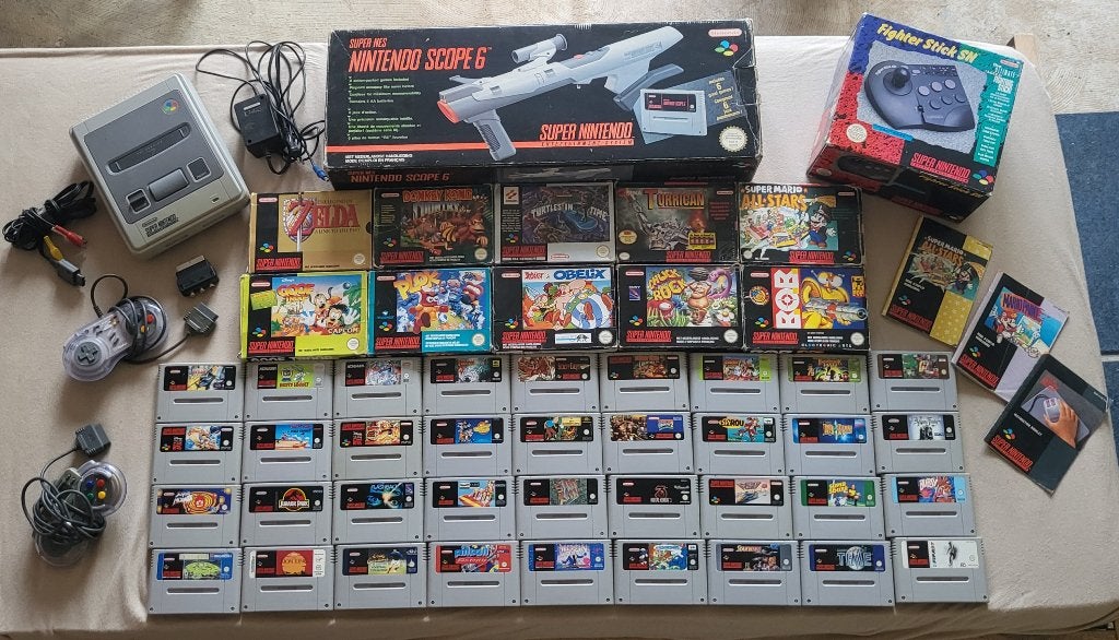 Super Nintendo + Games + Access., Gebruikt, 2 spelers, Vanaf 3 jaar, Ophalen