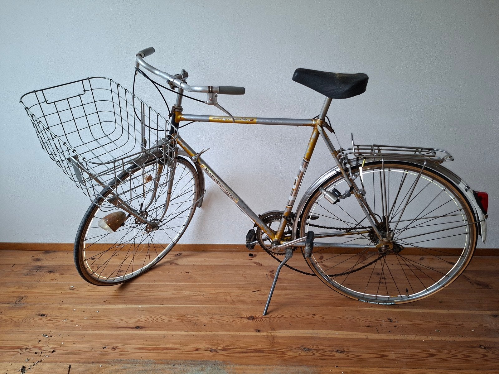 Motobécane fiets met mand - Vintage, Fietsen en Brommers, Gebruikt, Velgrem, Versnellingen, 53 tot 57 cm