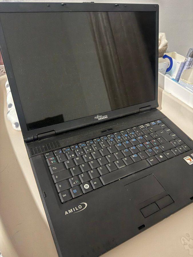 Laptop Fujitsu Siemens Amilo La 1703 Notebook, Computers en Software, Windows Laptops, Gebruikt, HDD, 2 tot 3 Ghz, Qwerty
