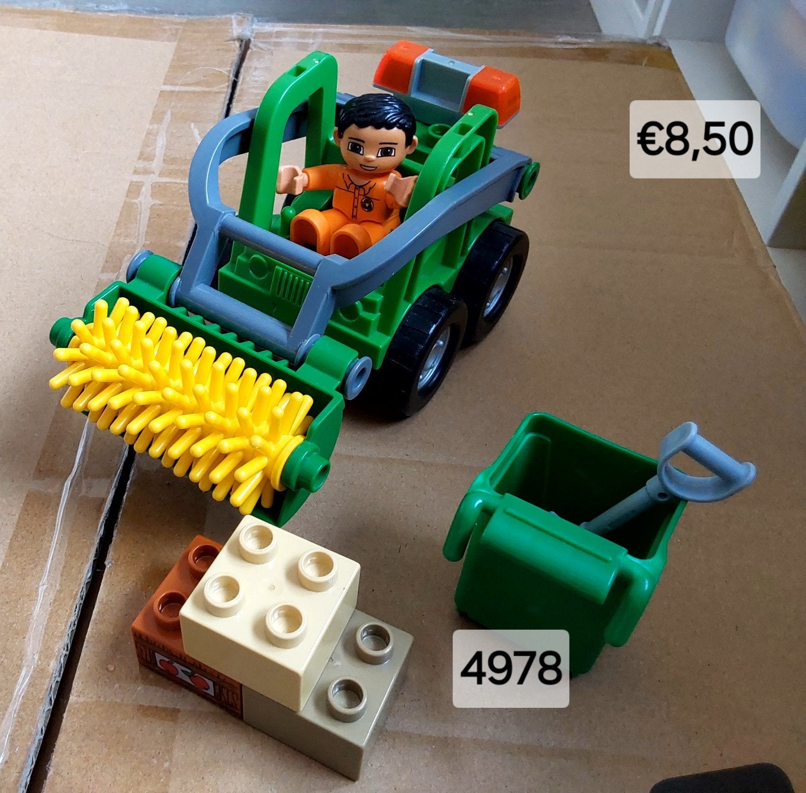 Duplo Veegmachine met Figuur en Accessoires 4978 🦋, Kinderen en Baby's, Ophalen of Verzenden, Gebruikt