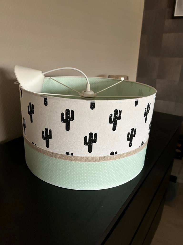 Kinderkamer lampenkap met cactus print, Ophalen, Zo goed als nieuw