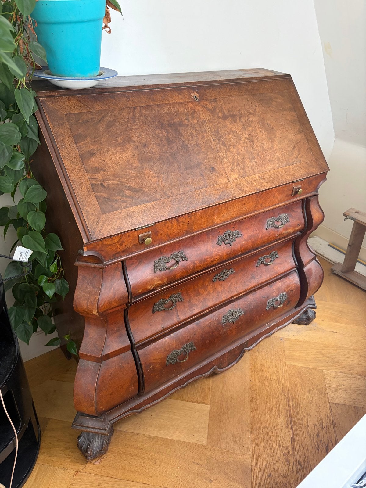 Antiek secretaire met lades en verborgen vakken, Antiek en Kunst, Ophalen