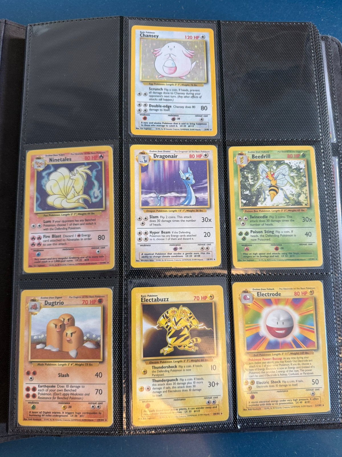 Grote verzameling Pokemonkaarten - Vintage en Modern!, Ophalen, Zo goed als nieuw, Meerdere kaarten