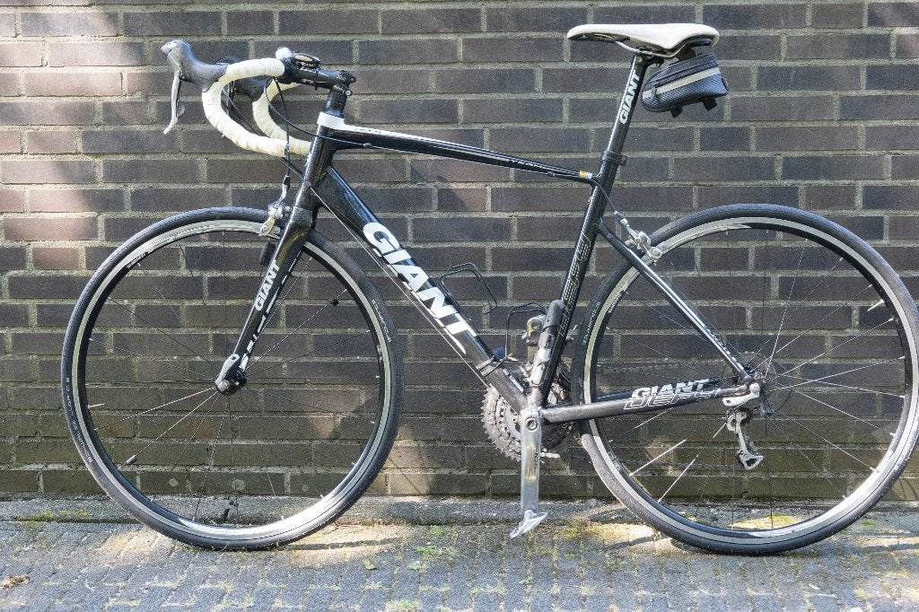 Giant Defy 1 ML frame (59 cm), Ophalen, 28 inch, Gebruikt, Velgrem