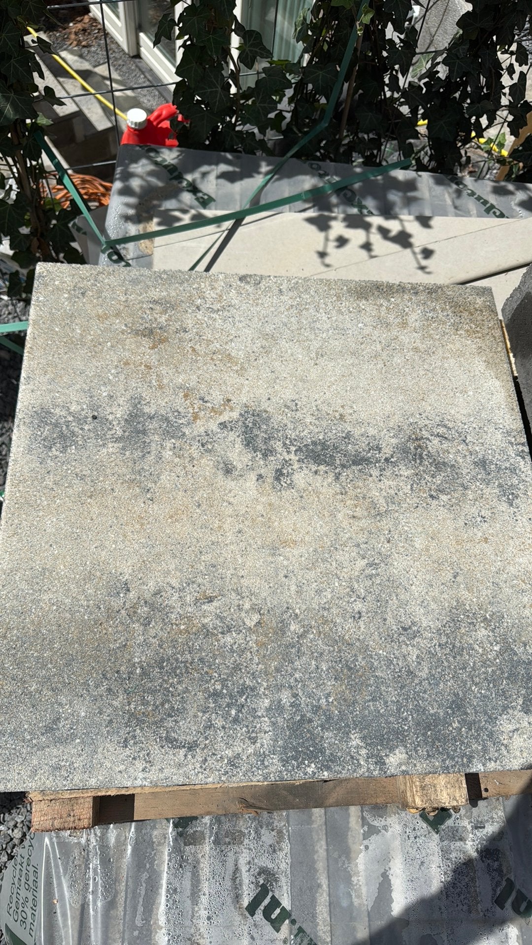 43m2 tuintegels, Ophalen, Nieuw, Beton, Terrastegels