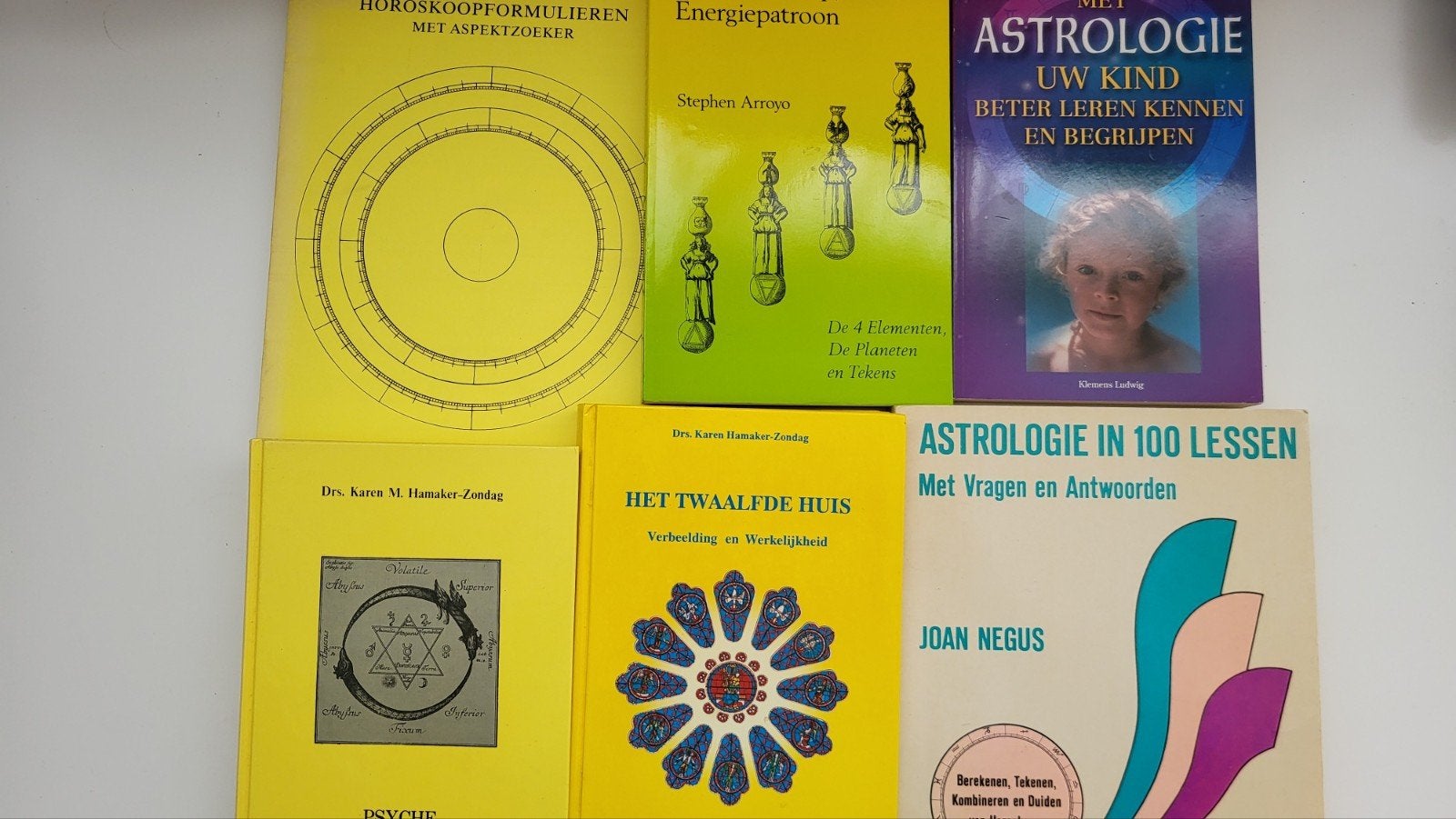 Astrologie Boeken Collectie - Diverse Auteurs, Ophalen of Verzenden, Gelezen, Astrologie, Achtergrond en Informatie