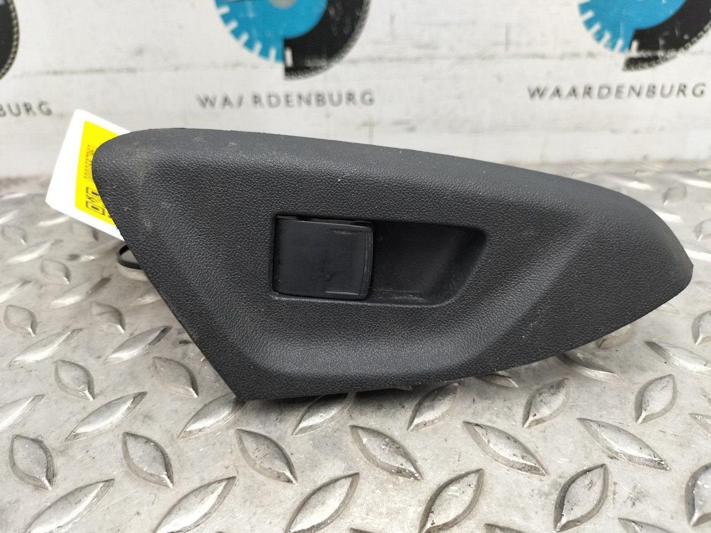 PEUGEOT 108 SCHAKELAAR  ELEKTRISCHE RAMEN 2018, Ophalen of Verzenden, Gebruikt, ARN erkend