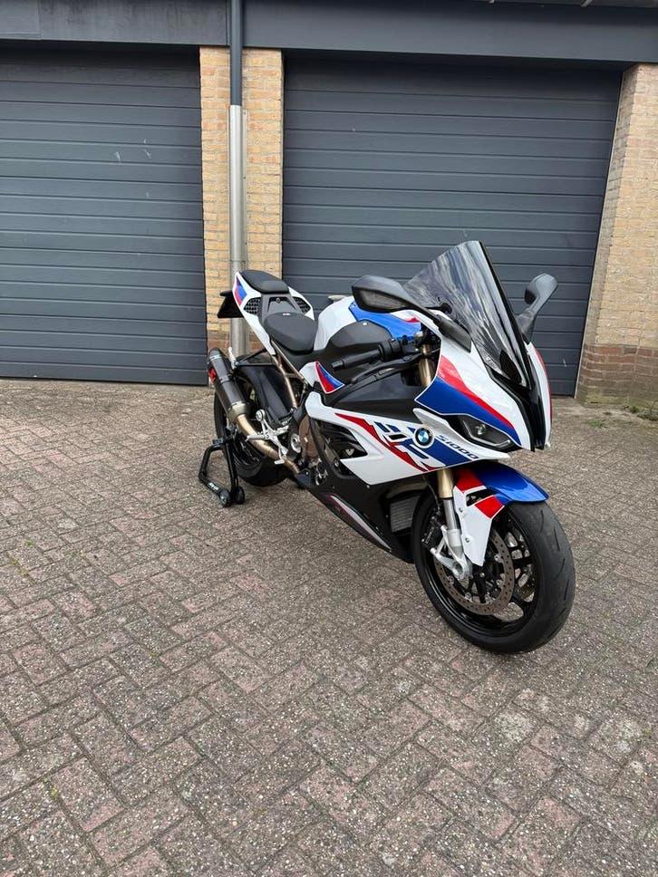 BMW S1000RR Super Sport met Akrapovic uitlaat, 4 cilinders, Motorrijbewijs A, Gebruikt, Super Sport