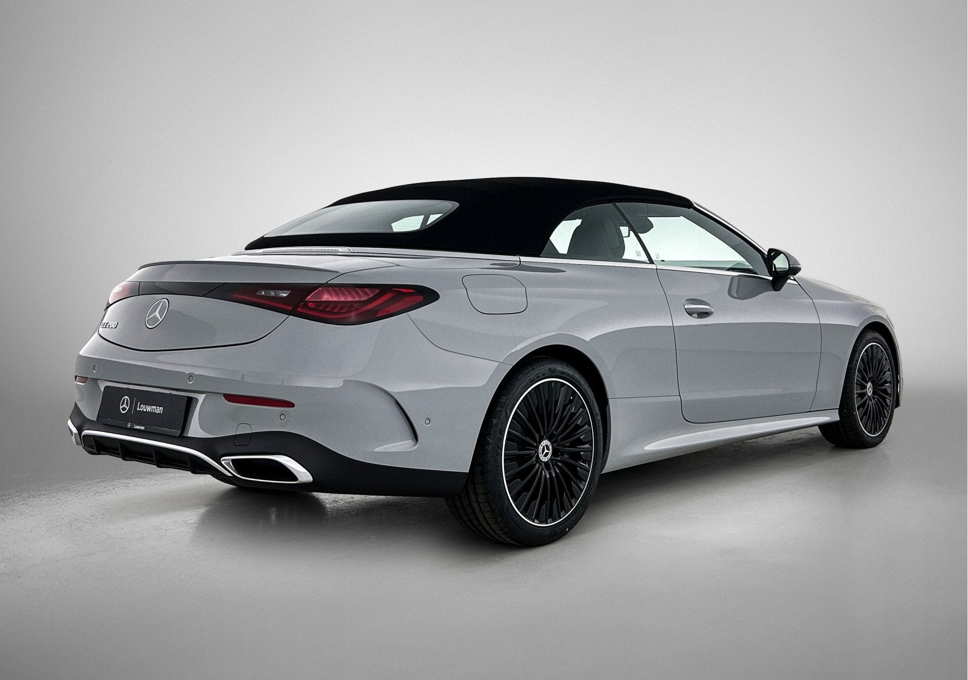 Mercedes-Benz CLE Cabriolet 200 AMG Line | Premium Plus pakk, Auto's, Automaat, Zwart, 4 cilinders, Cabriolet