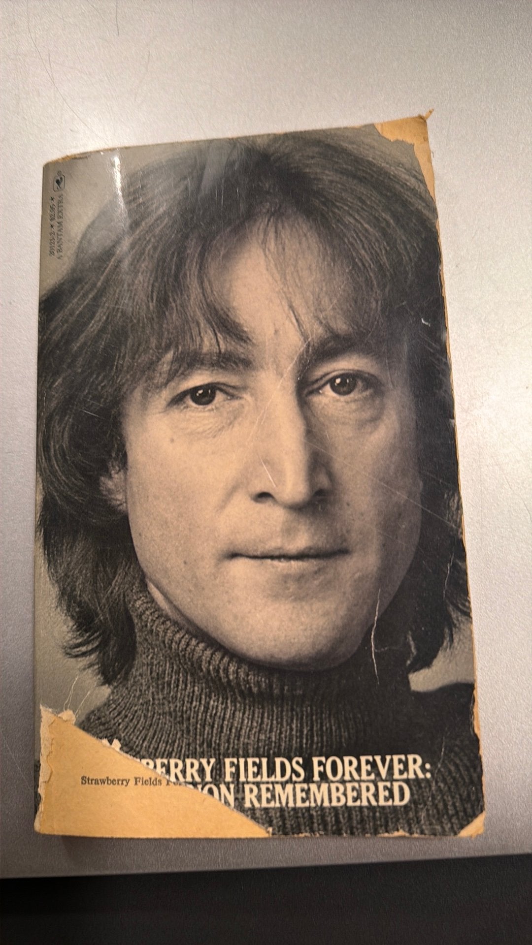 Strawberry fields forever John Lennon, Boeken, Ophalen of Verzenden, Gelezen