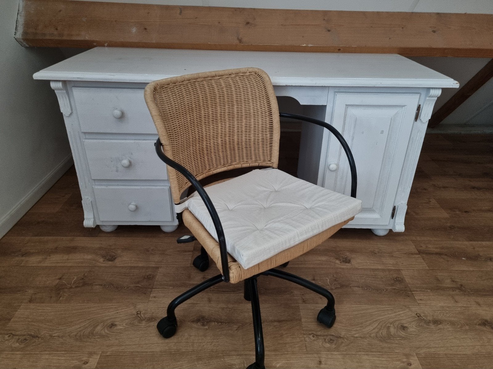 Bureau met stoel - Ideaal voor thuiswerkplek of studeerkamer, Huis en Inrichting, Bureaus, Ophalen, Gebruikt