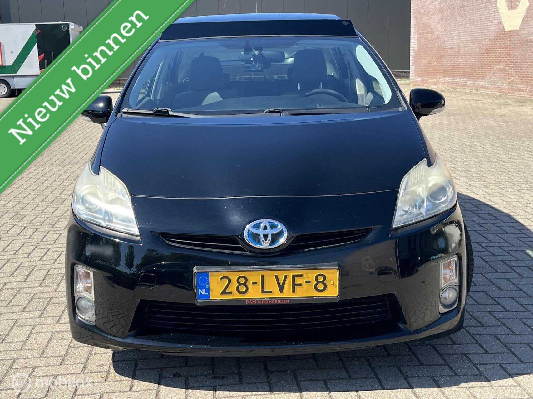 Toyota Prius 1.8 hybride AUT Panoramadak, Keyless, Navi,NAP,, Auto's, 136 pk, Gebruikt, 4 cilinders, Zwart
