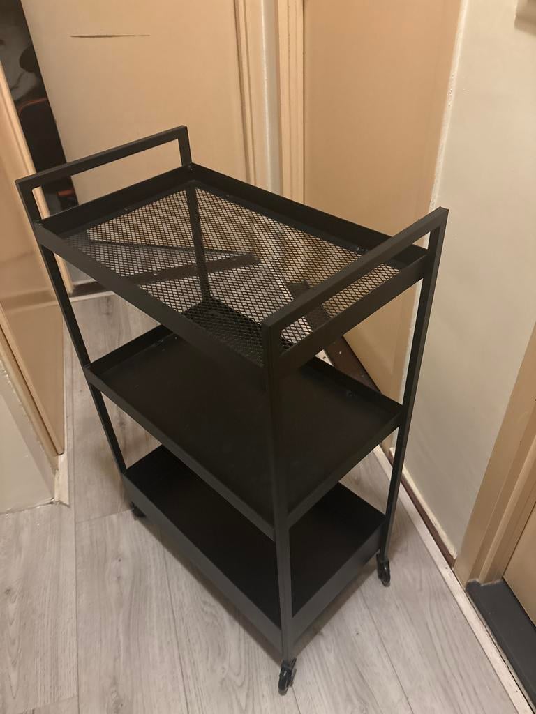 IKEA NISSFORS Roltafel karretje Zwart - Zo goed als nieuw, Ophalen, Zo goed als nieuw