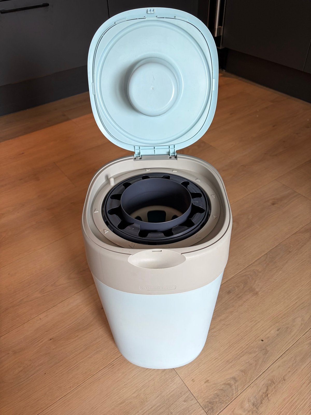 Tommee Tippee luieremmer blauw met zakken, Kinderen en Baby's, Ophalen, Gebruikt
