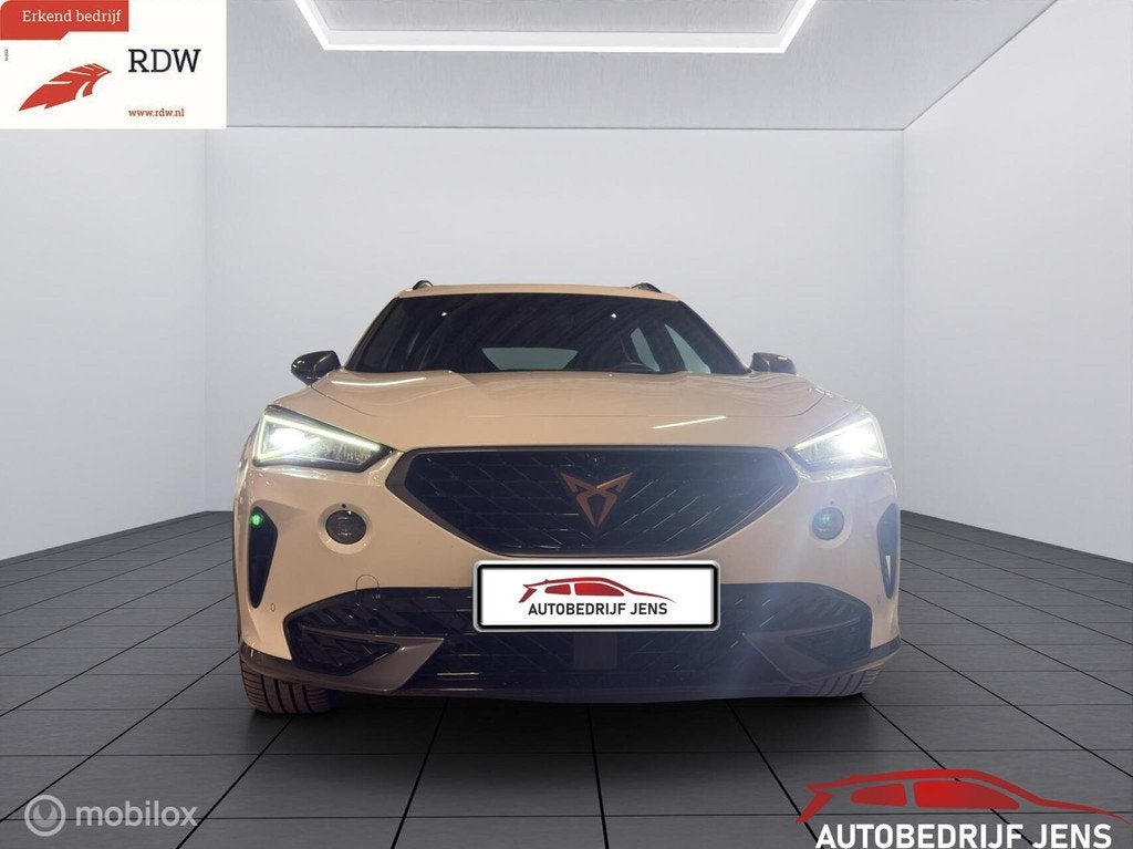 CUPRA Formentor 1.4 e-Hybrid VZ Performance, Auto's, Cupra, Gebruikt, 4 cilinders, Formentor, Wit