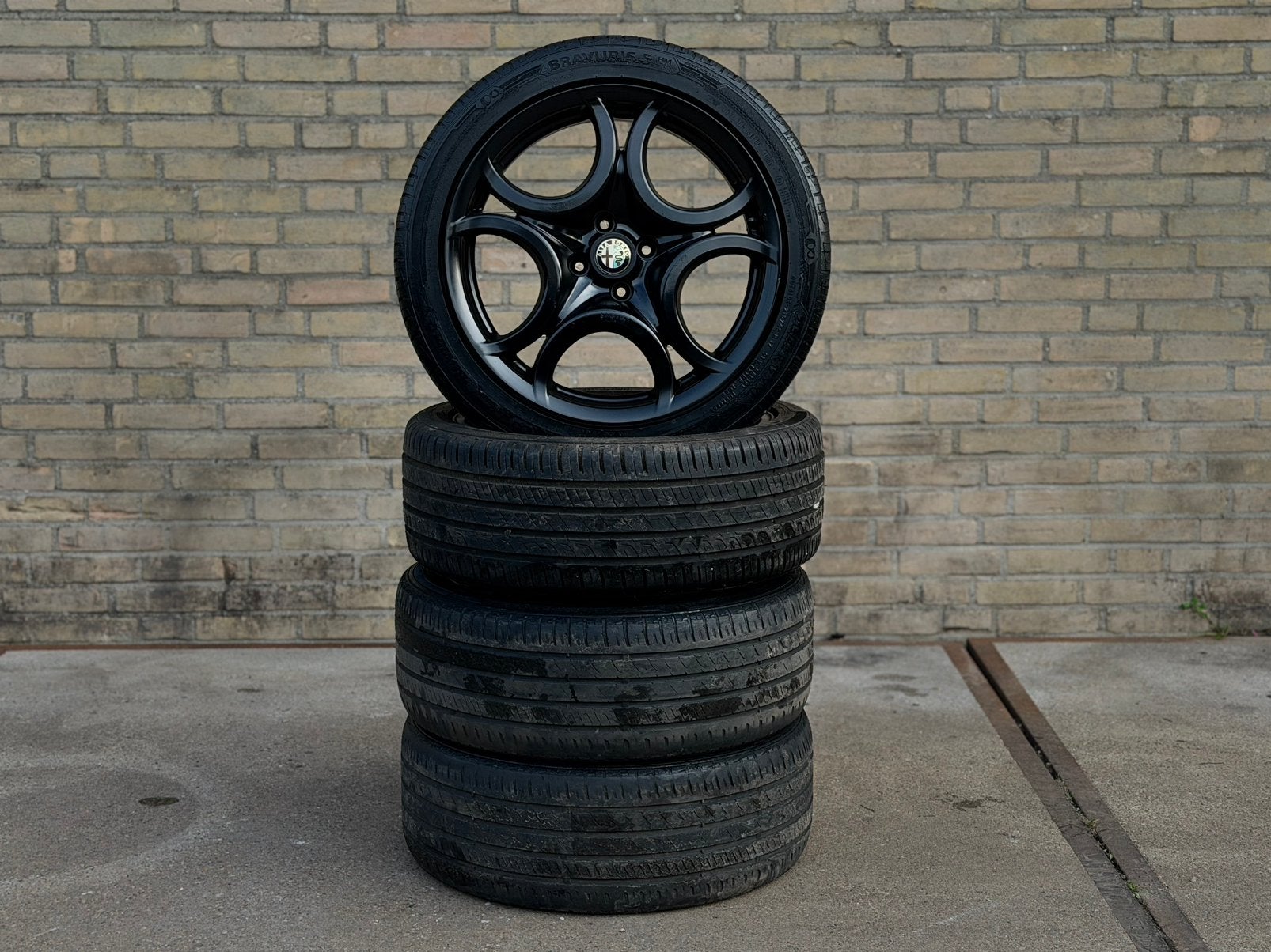 Alfa romeo en meerdere automerken! Velgen + Banden 17 inch!, Auto-onderdelen, Ophalen, 215 mm, Banden en Velgen, 17 inch
