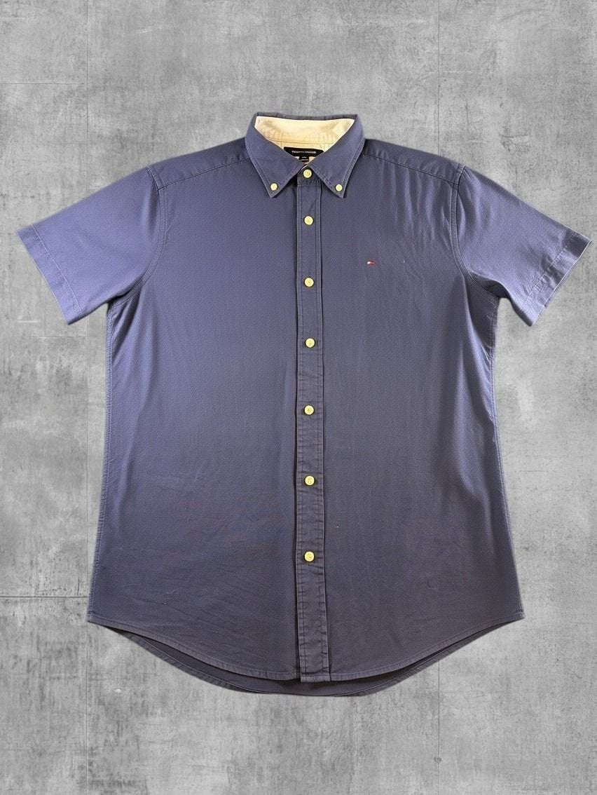 Tommy Hilfiger overhemd blauw maat L Custom Fit, Tommy Hilfiger Europe B.V., Danzigerkade 165, 1013 AP Amsterdam, Nederland, Contact.nl@service.tommy.com
