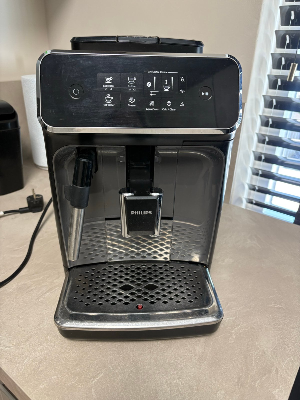 Philips Volautomatische Espressomachine 2200 series, Witgoed en Apparatuur, Koffiezetapparaten, Gebruikt, Espresso apparaat, Gemalen koffie