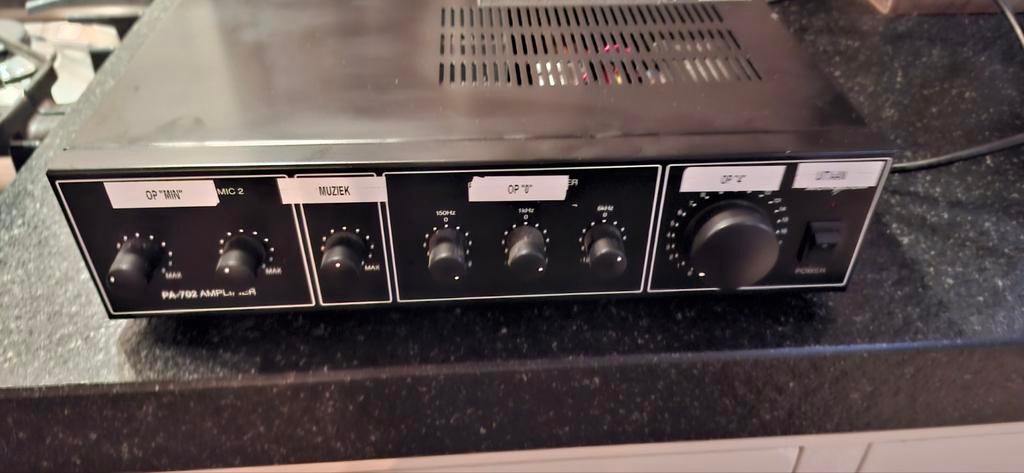 Monacor versterker met 4 Toa plafondspeakers, Audio, Tv en Foto, Ophalen of Verzenden, 120 watt of meer, Overige merken