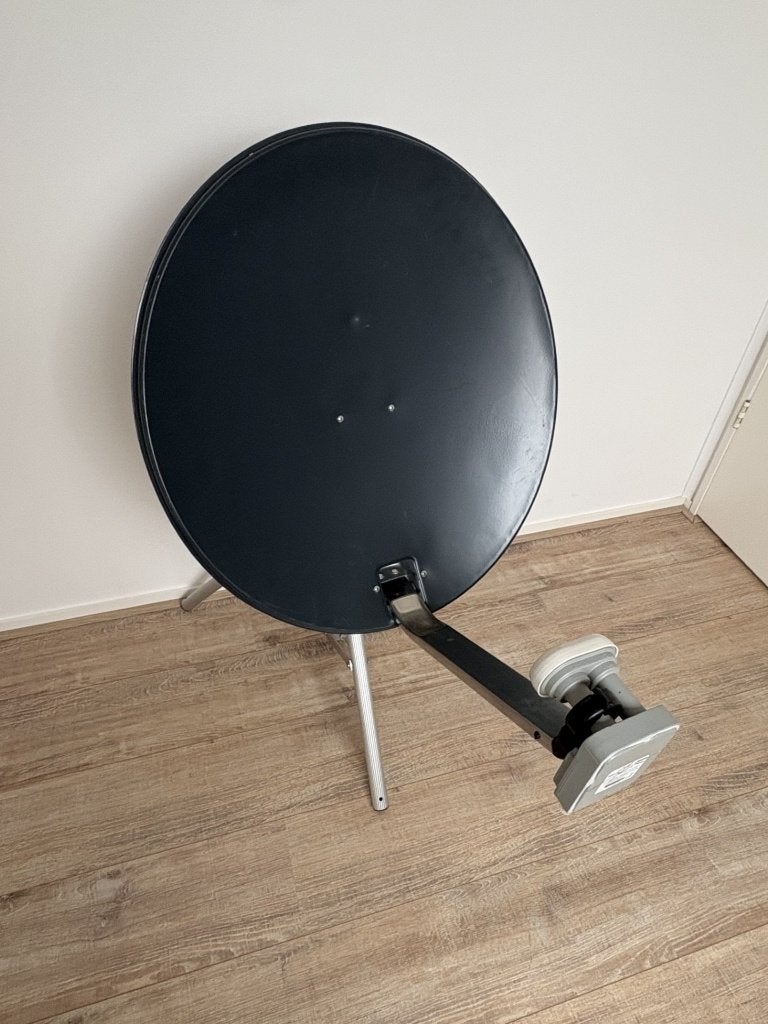 Schotelantenne met DUO LNB, Caravans en Kamperen, Ophalen, Gebruikt