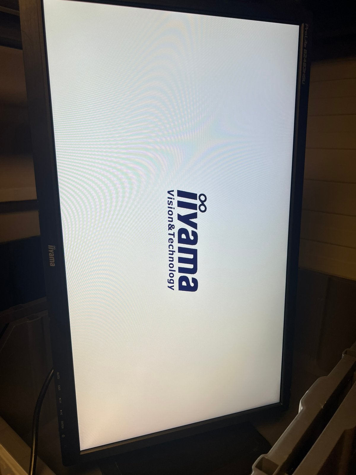 7x Iiyama ProLite B2483HSU Monitor, Computers en Software, Monitoren, In hoogte verstelbaar, Full HD, Zo goed als nieuw, 61 t/m 100 Hz