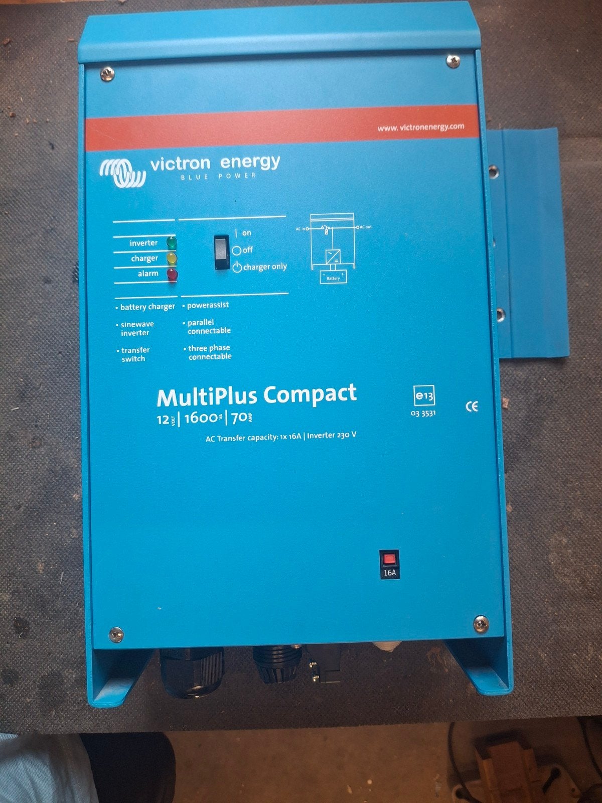 Victron Energy MultiPlus Compact 12/1600/70 Omvormer/Lader, Ophalen of Verzenden