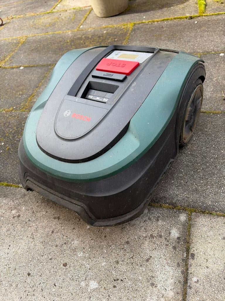 Bosch Indego S+ 500 robotmaaier - voor onderdelen, Gebruikt, Minder dan 30 cm, Accu-grasmaaier, Mulchfunctie