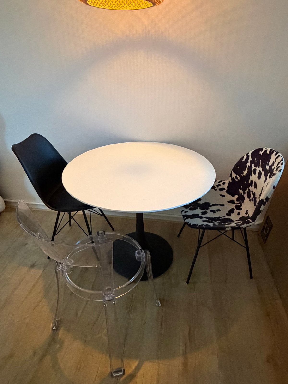 Ronde eettafel + stoelen, Huis en Inrichting, Tafels | Eettafels, Ophalen, Gebruikt, Rond, 50 tot 100 cm
