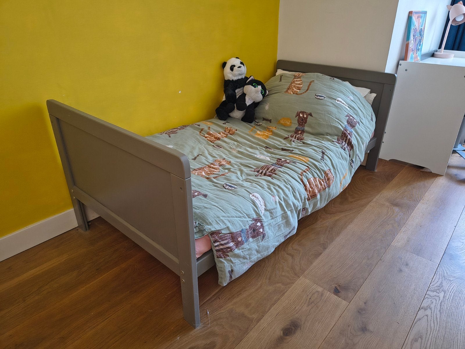 Stevig kinderbed met lattenbodem en matras (75x144cm), Ophalen, 70 tot 85 cm, 140 tot 160 cm, Zo goed als nieuw