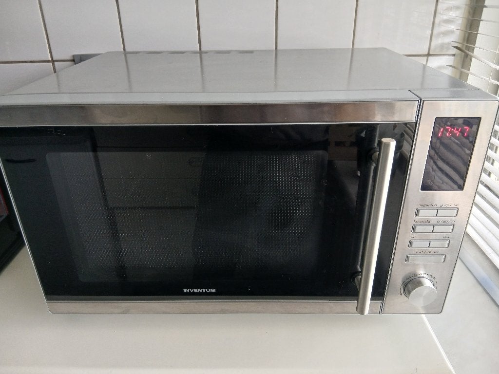 Inventum magnetron z.g a.n.Grill, Heteluchtoven Ontdooien, Witgoed en Apparatuur, Magnetrons, Ophalen, Combimagnetron, Crisp, Zo goed als nieuw
