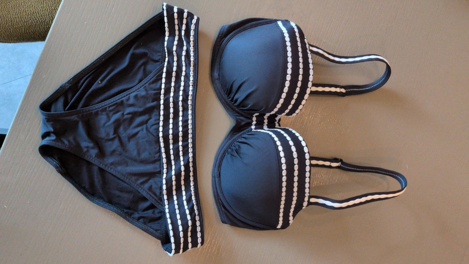 PrimaDonna Swim bikini set - Zwart met witte details, Kleding | Dames, PrimaDonna Swim, Zwart, Ophalen of Verzenden, Zo goed als nieuw