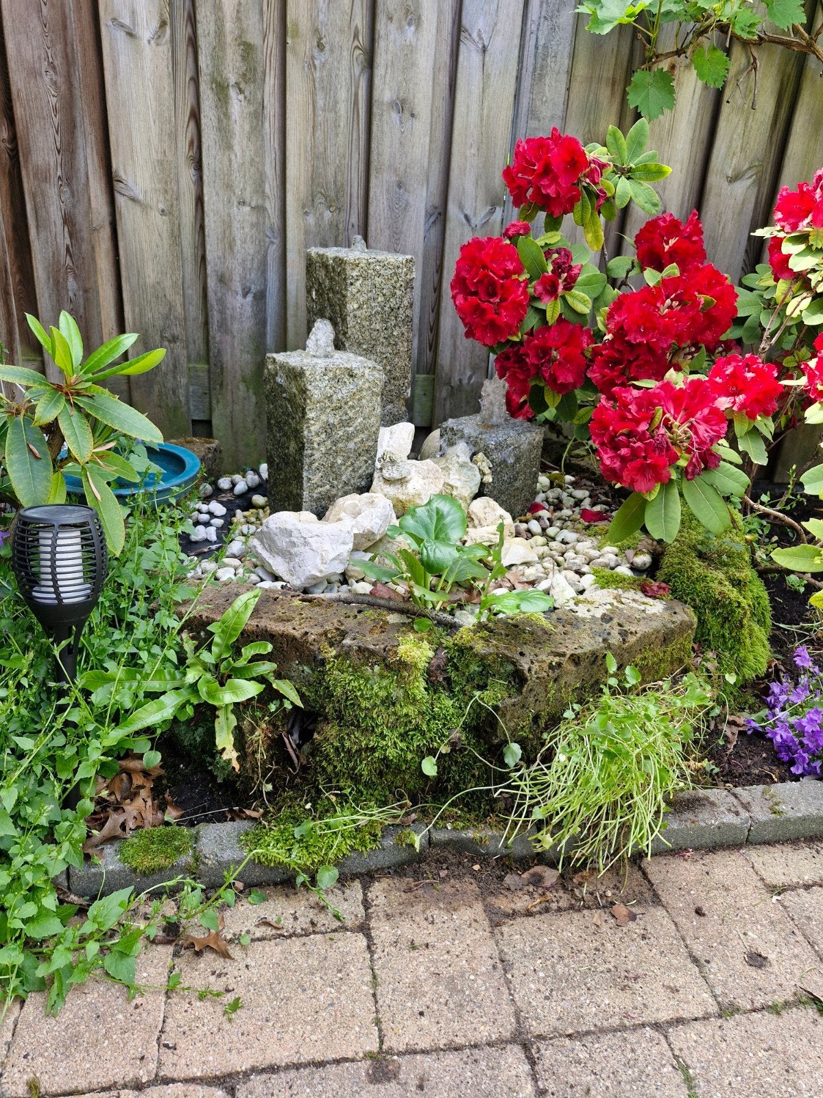 Gratis waterornament met pomp en natuurstenen, Ophalen