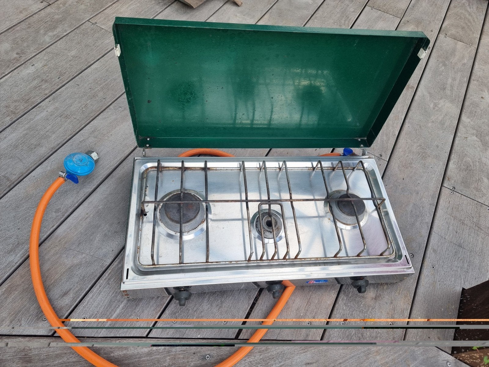 Camping gasfornuis met 2 pitten en gasslang, Ophalen, Gebruikt